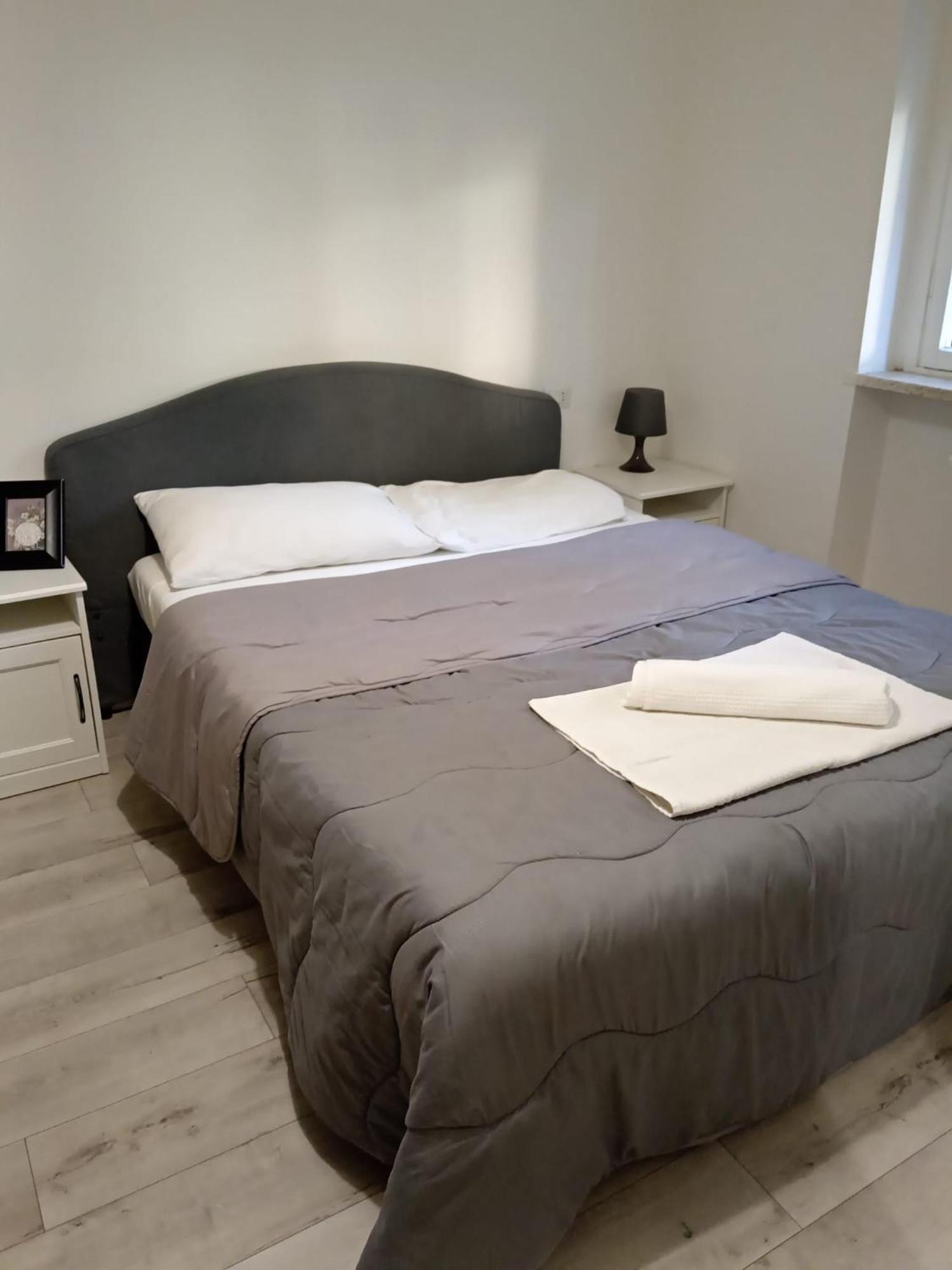 Venezuela Apartment Milan Exterior photo